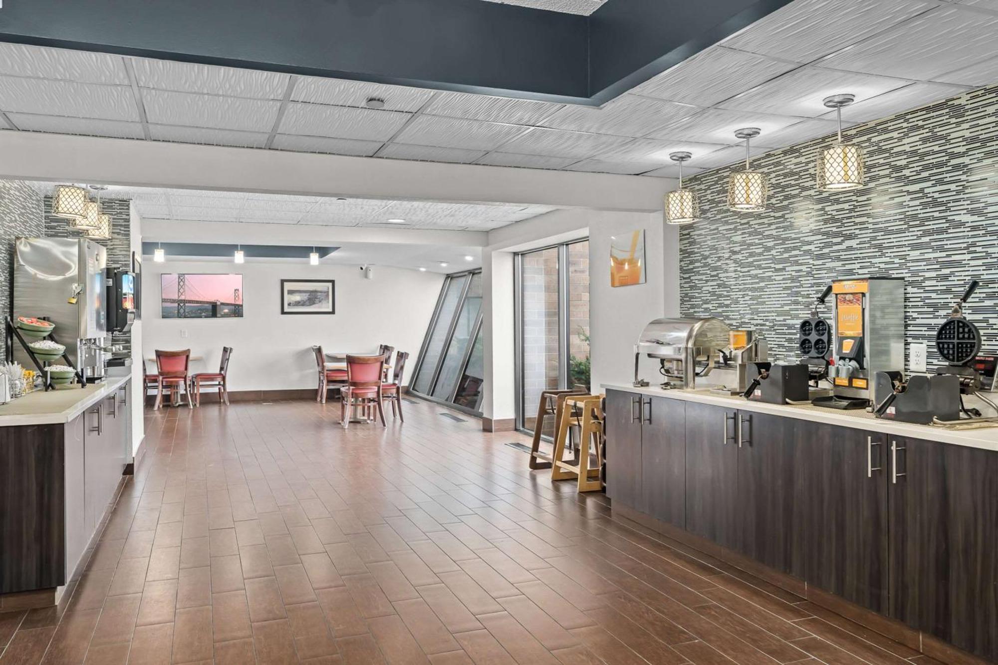 Quality Inn & Suites Mall Of America - Msp Airport Bloomington Dış mekan fotoğraf