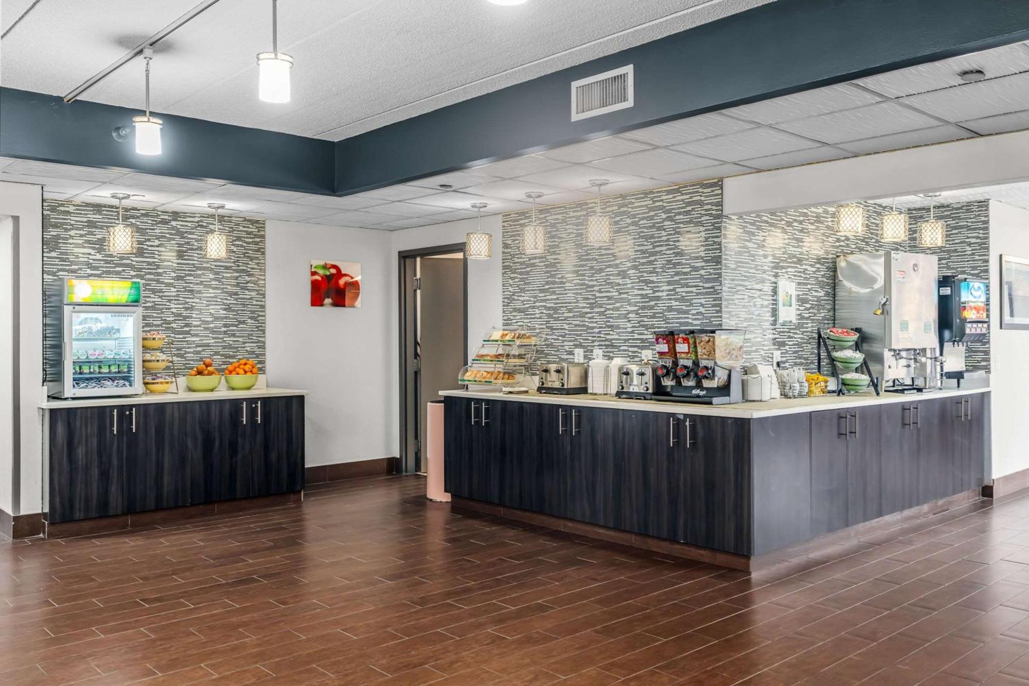 Quality Inn & Suites Mall Of America - Msp Airport Bloomington Dış mekan fotoğraf