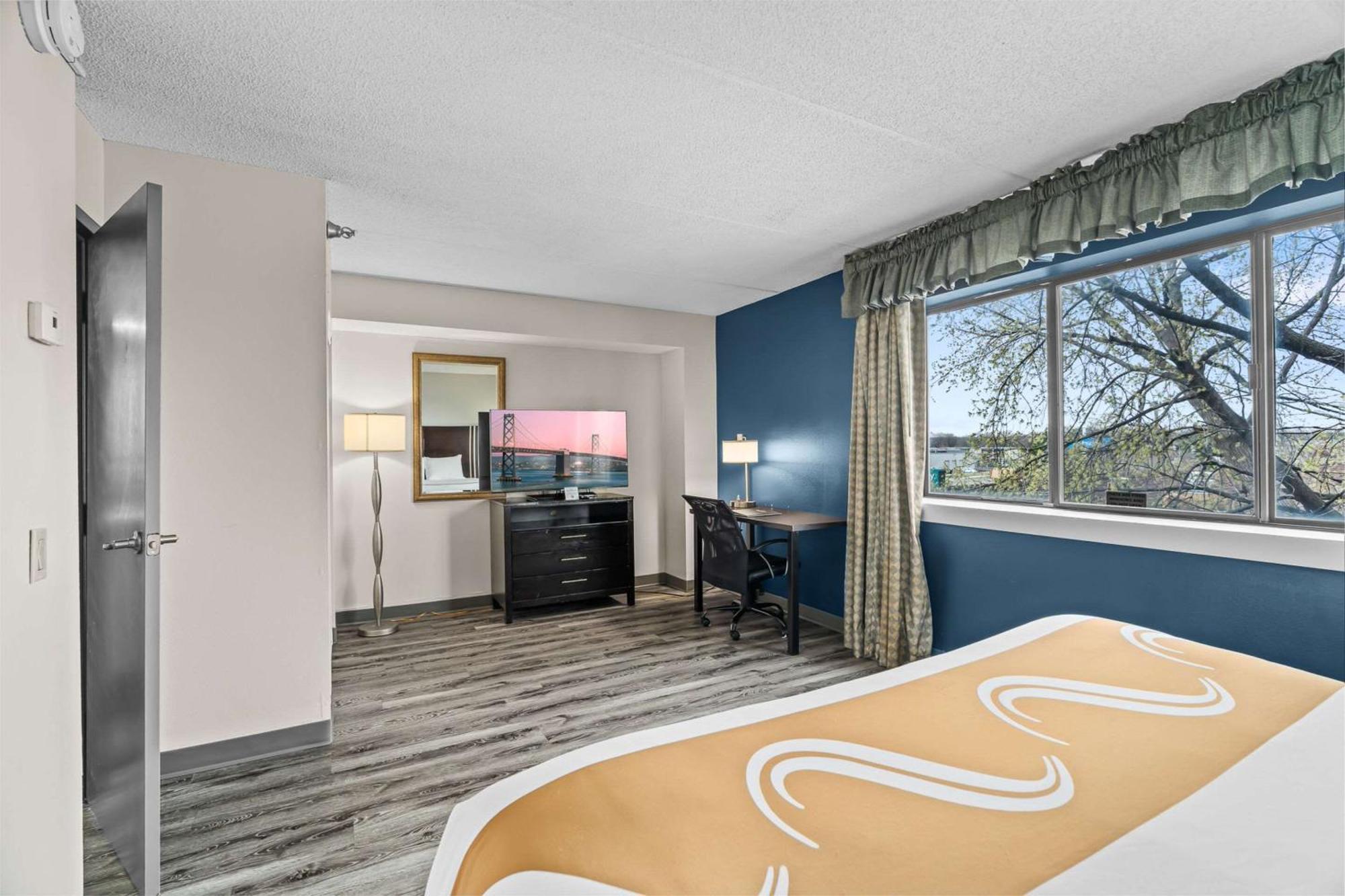 Quality Inn & Suites Mall Of America - Msp Airport Bloomington Dış mekan fotoğraf
